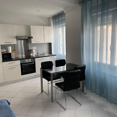 Appartement Meuble Francescas Luaran gambar