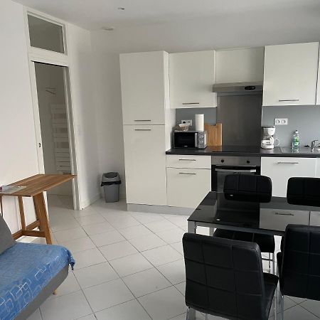 Appartement Meuble Francescas Luaran gambar
