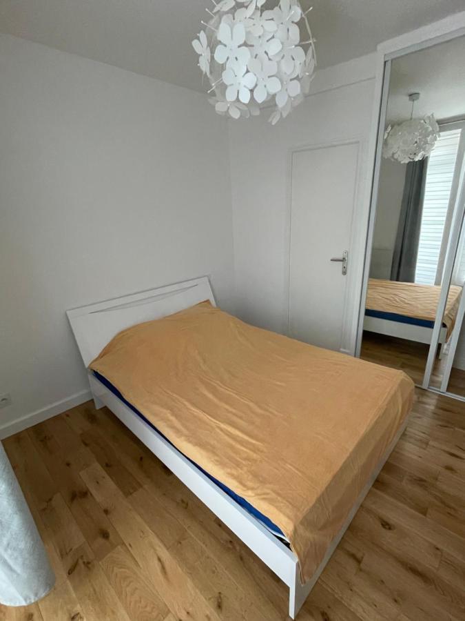 Appartement Meuble Francescas Luaran gambar